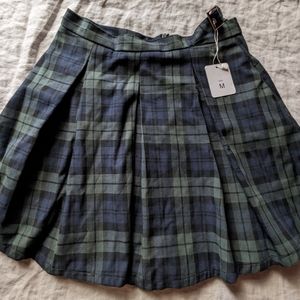 Preppy Plaid Green and Navy Pleated Mini Skort/ Skirt